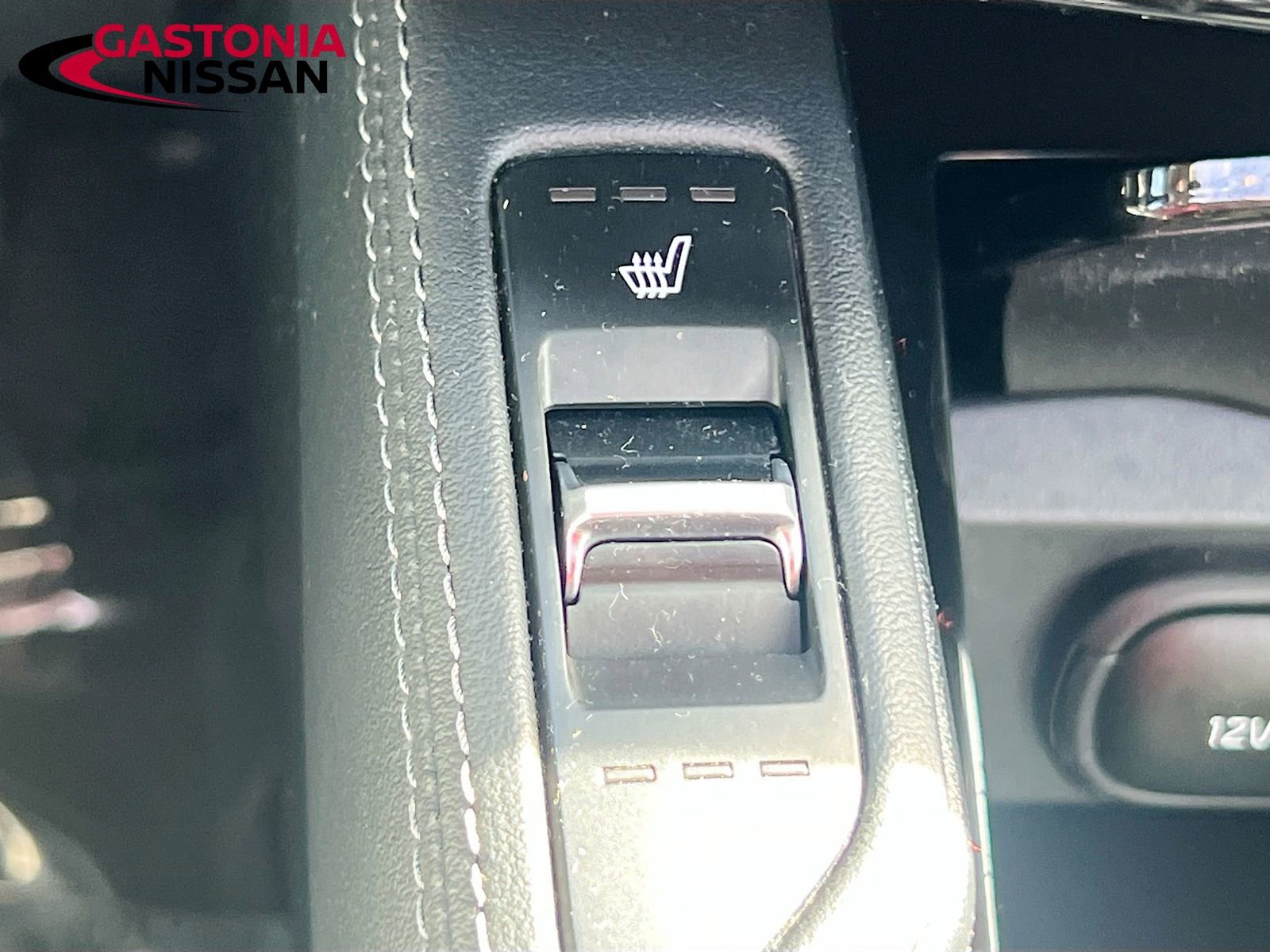 Used 2023 Kia Telluride EX w/ EX Captain's Chair Package image 27