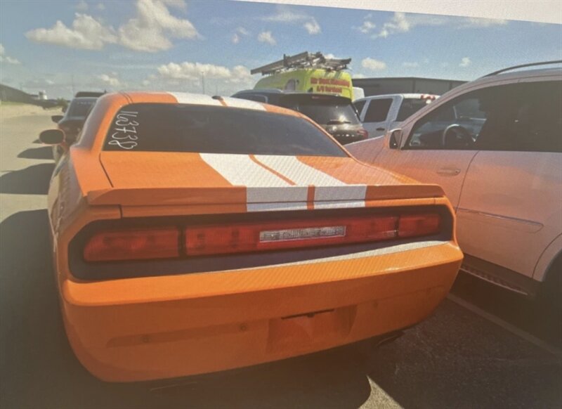 Used 2014 Dodge Challenger R/T Plus RWD image 4