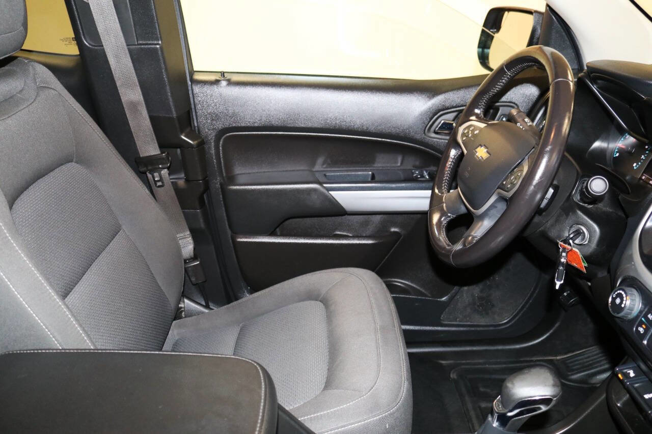 Used 2022 Chevrolet Colorado LT w/ Fleet Safety Package image 69