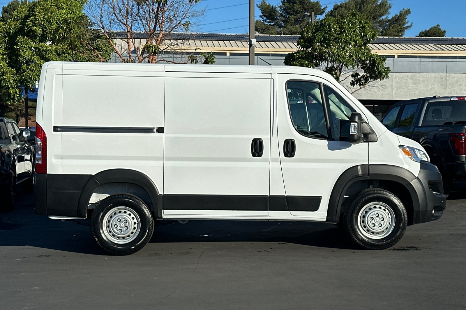 New 2027 RAM ProMaster 1500 w/ Safety Group FWD image 3