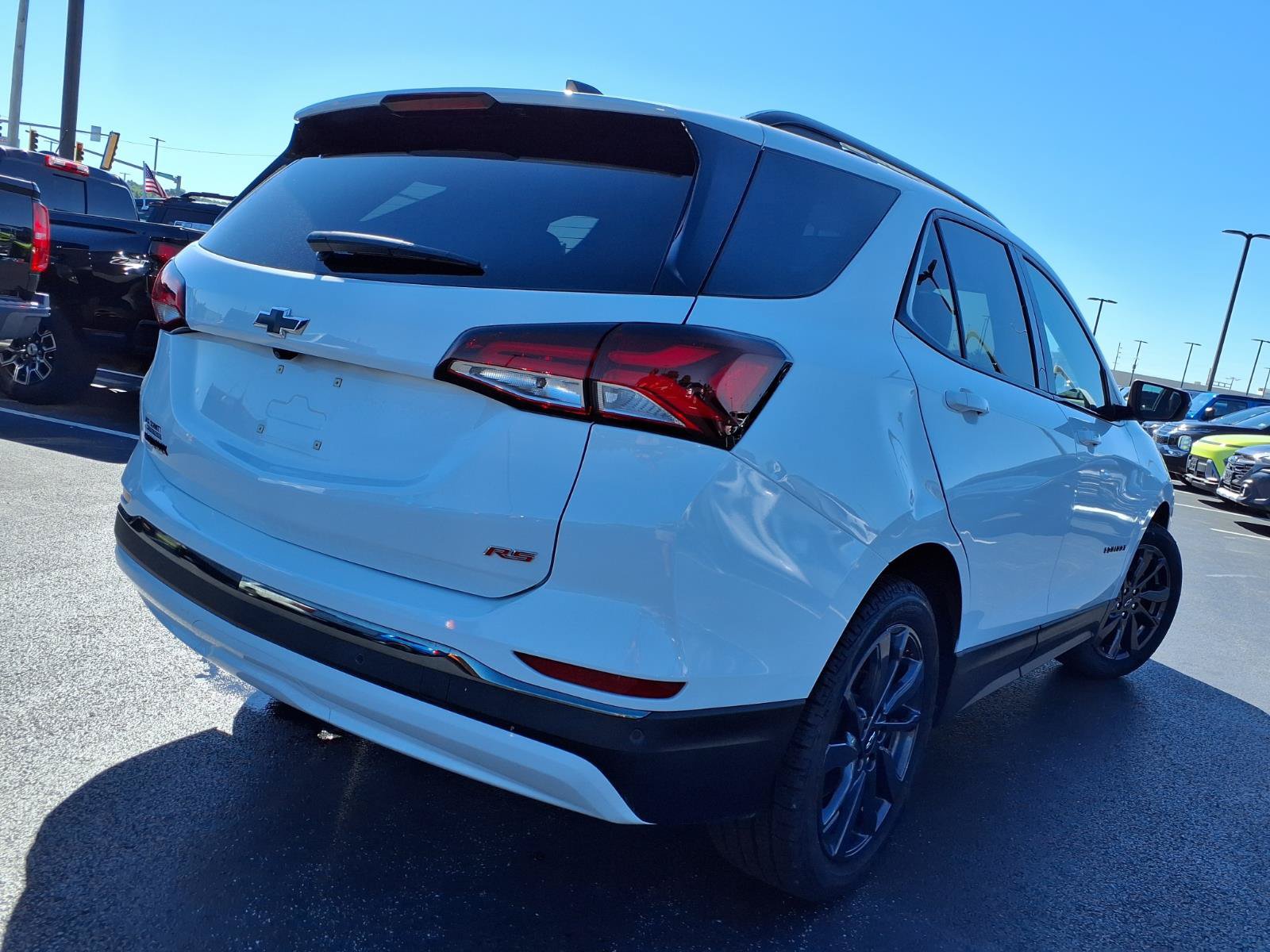 Used 2022 Chevrolet Equinox RS w/ RS Leather Package FWD image 35