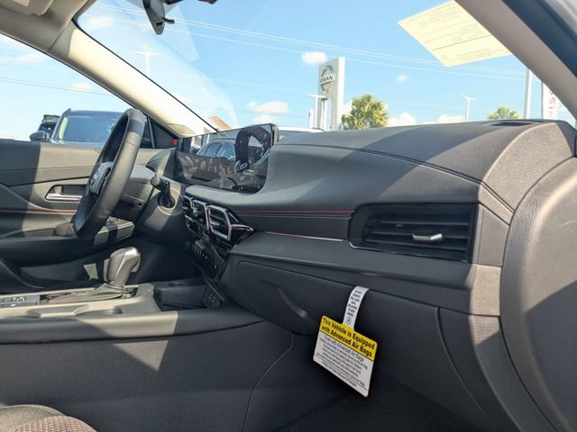 New 2026 Nissan Sentra SR w/ SR All Weather Package FWD image 33