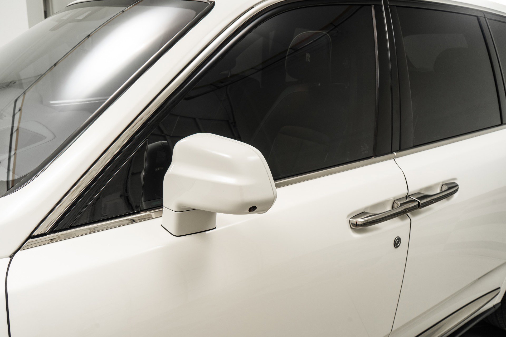 Used 2020 Rolls-Royce Cullinan image 39