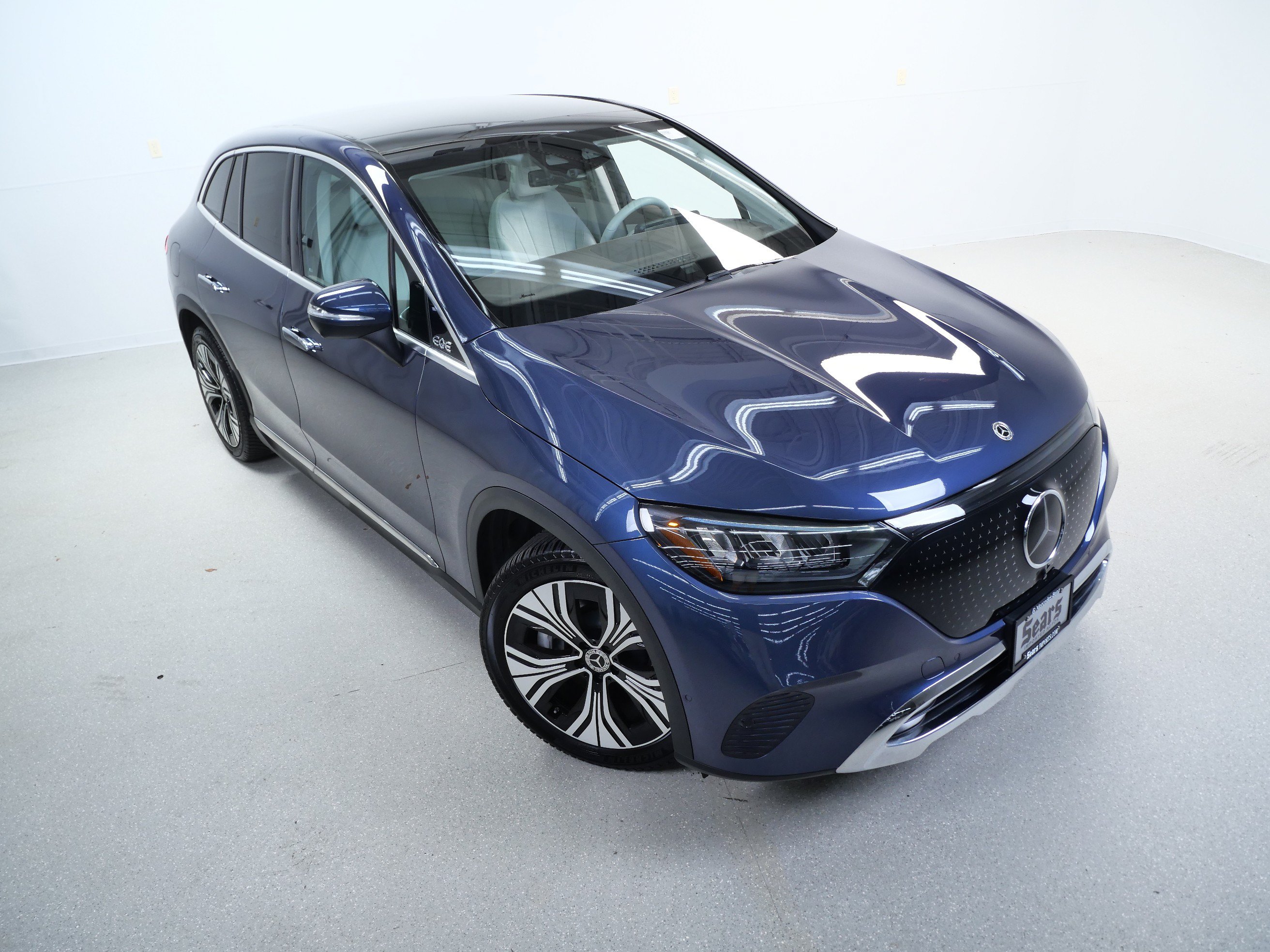 Certified 2023 Mercedes-Benz EQE 350+ 4MATIC SUV image 4
