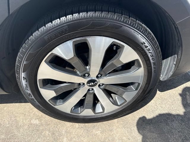 Certified 2022 Kia Telluride S AWD/4WD image 2