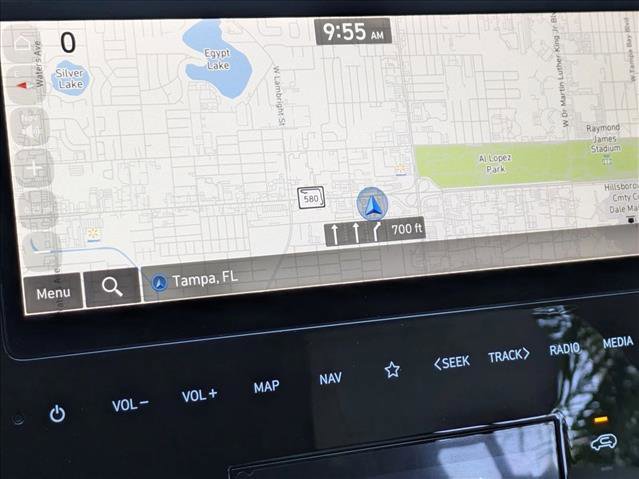 Used 2023 Hyundai Tucson Limited image 12