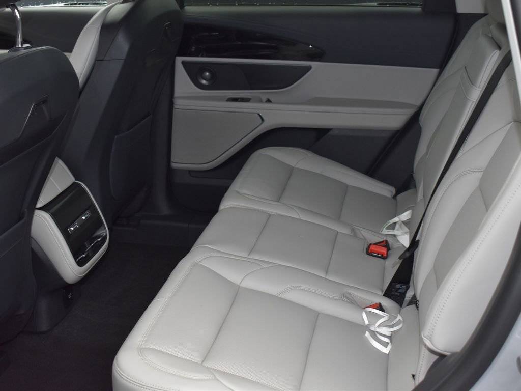 New 2026 Lincoln Nautilus Premier w/ Equipment Group 102A image 11