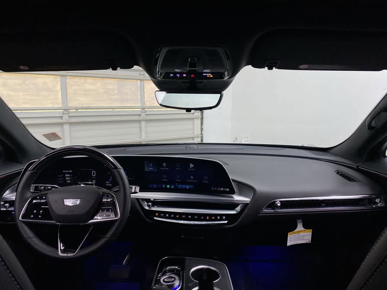 Used 2024 Cadillac Lyriq Luxury AWD/4WD image 13