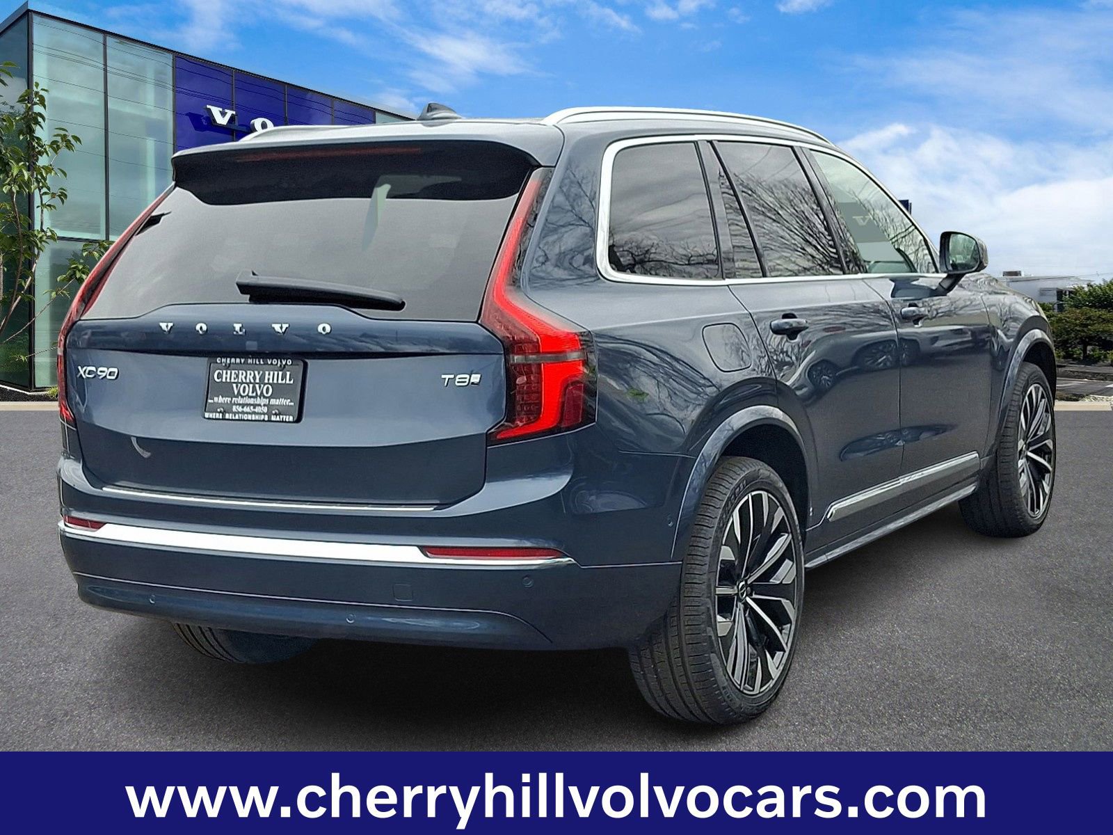 New 2026 Volvo XC90 T8 Ultra w/ Protection Package Premier image 5