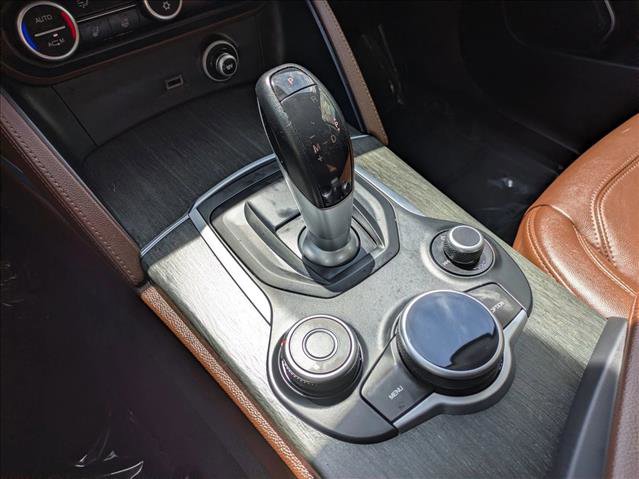 Used 2018 Alfa Romeo Stelvio Ti image 12