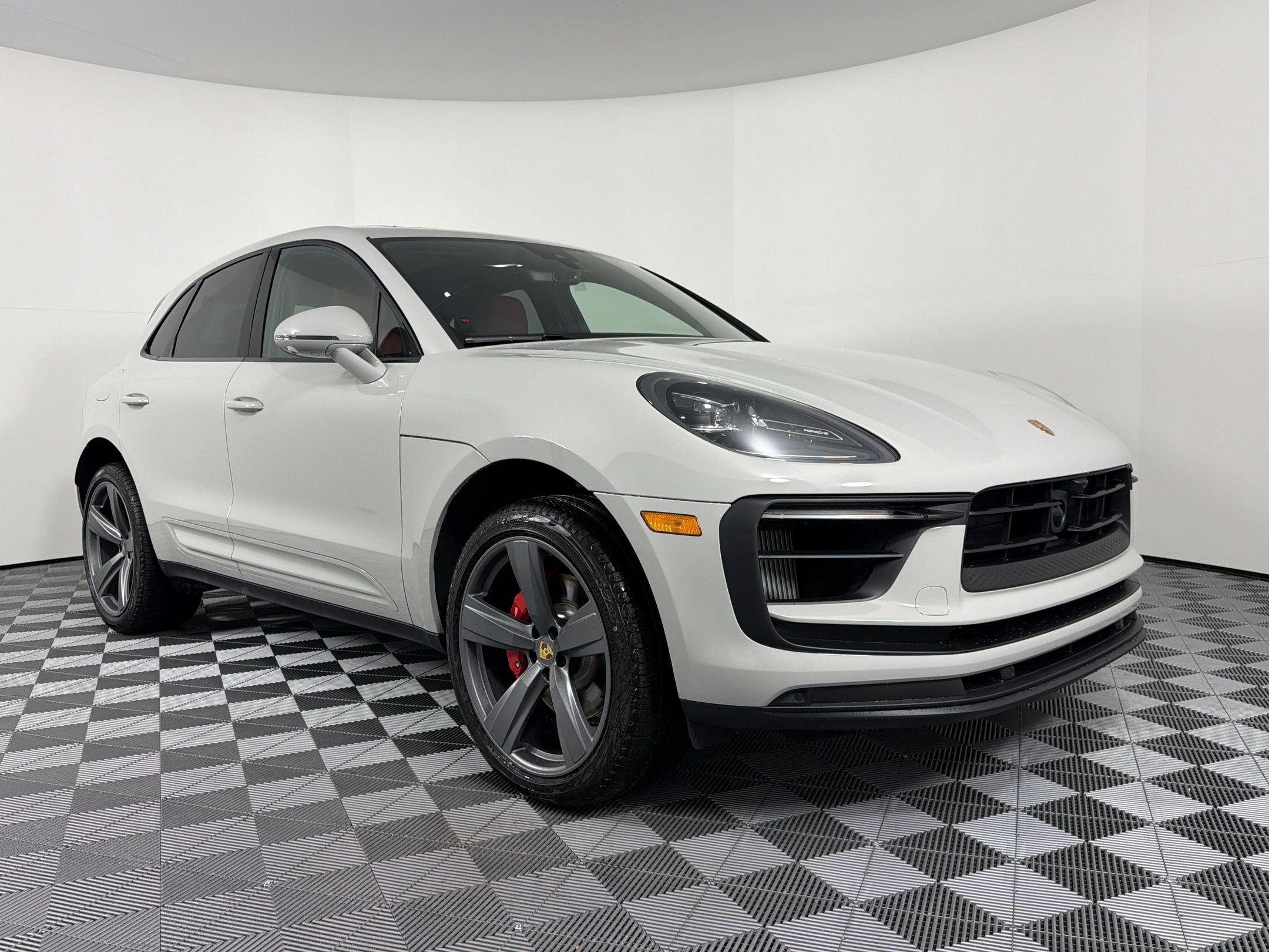 New 2026 Porsche Macan S AWD/4WD image 12