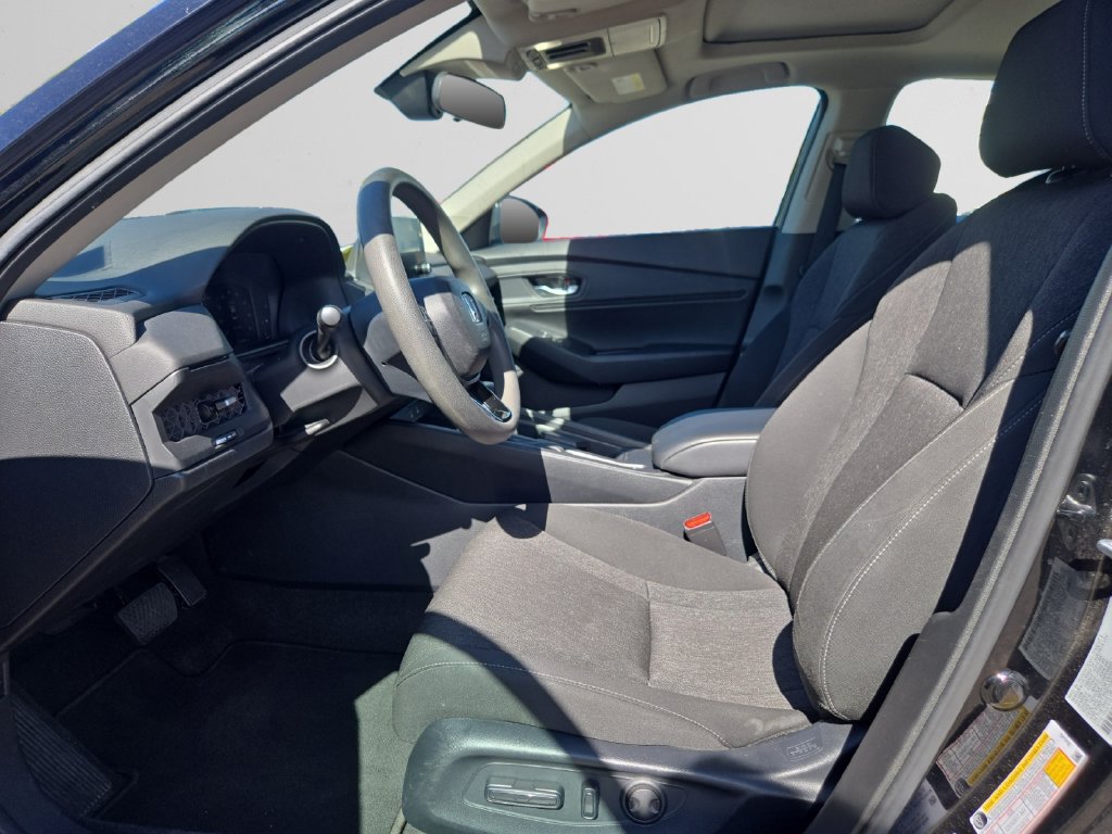 Used 2024 Honda Accord EX image 9