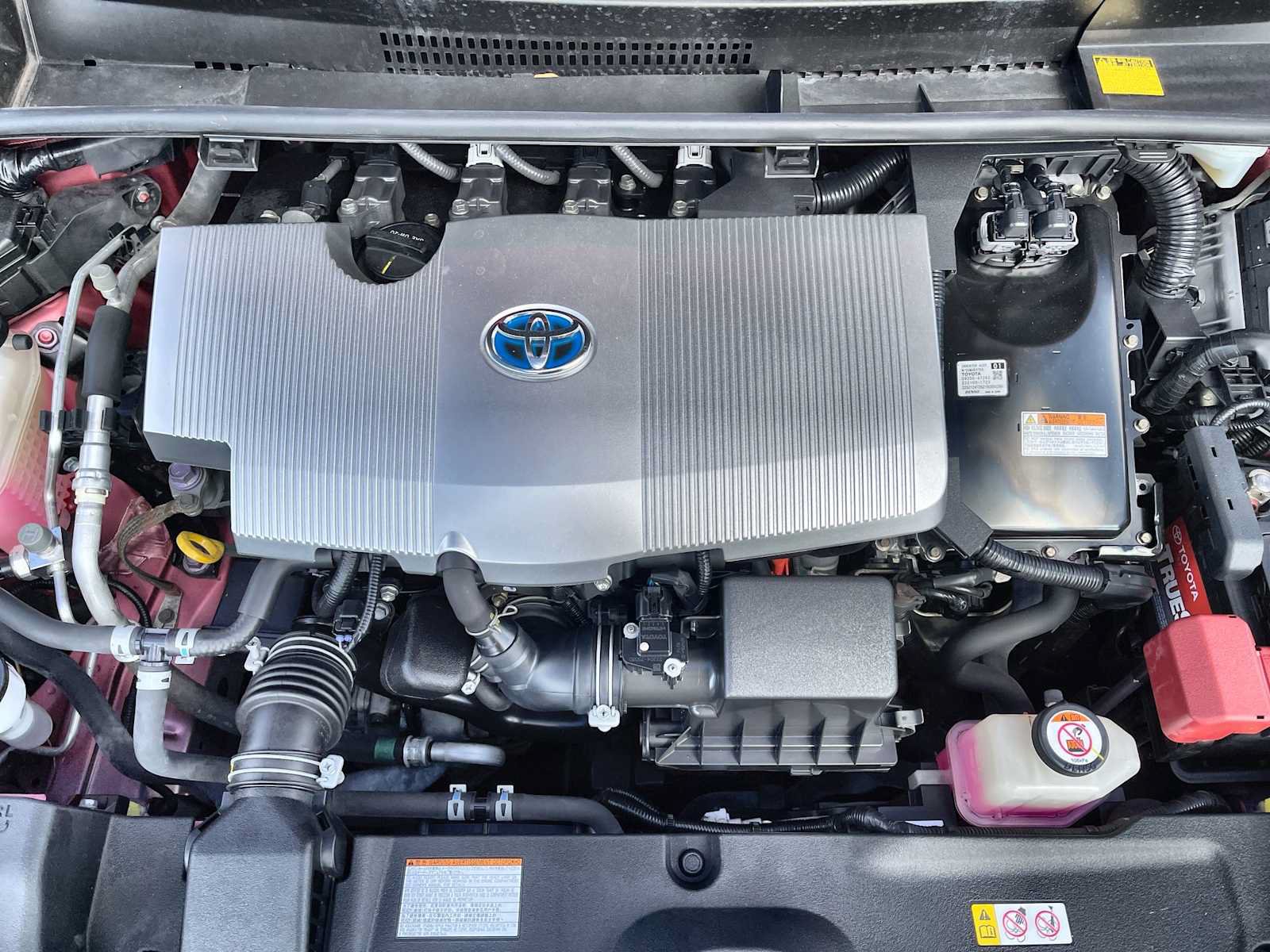 Used 2018 Toyota Prius Four FWD image 17