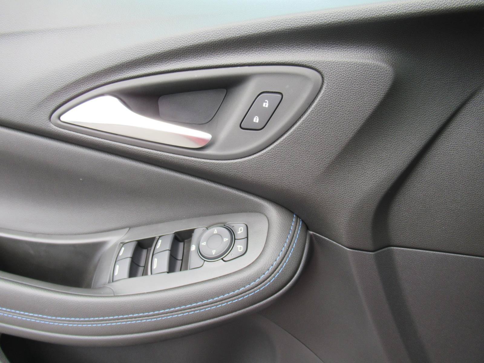 New 2026 Buick Encore GX Sport Touring w/ Advanced Technology Package FWD image 24