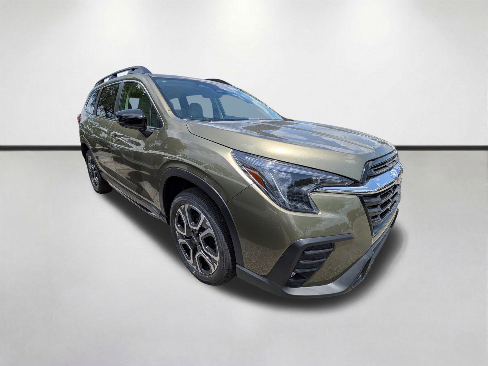 New 2026 Subaru Ascent Limited AWD/4WD image 2