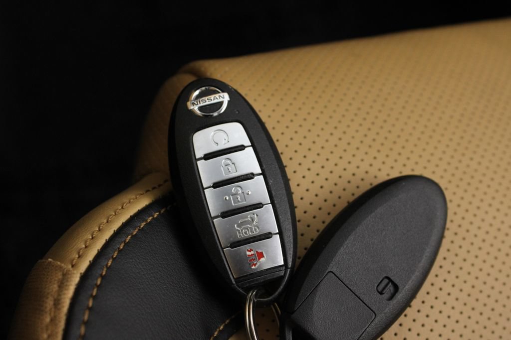 Certified 2021 Nissan Rogue Platinum FWD image 33
