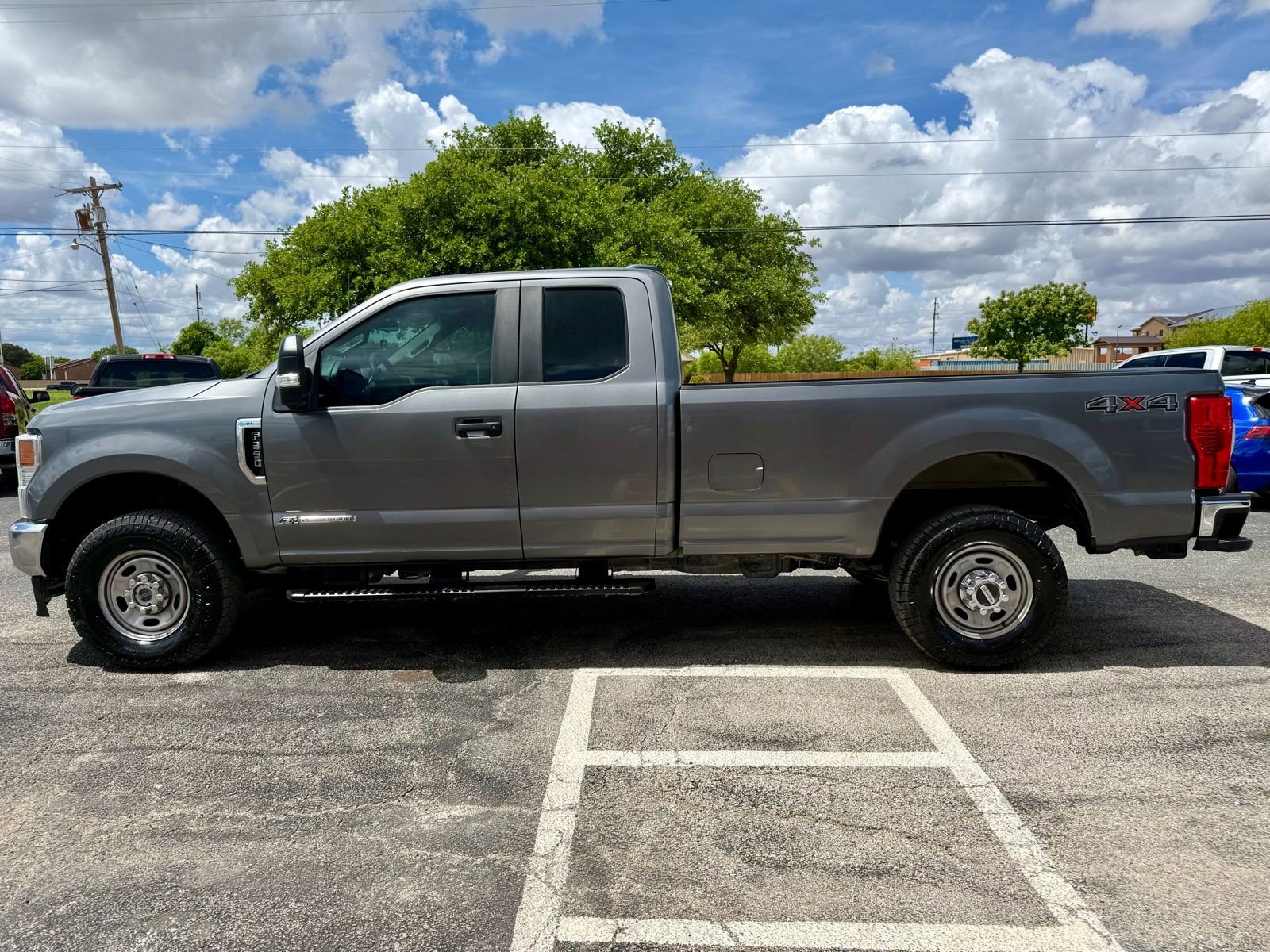 Used 2022 Ford F350 XL w/ Power Equipment Group image 6
