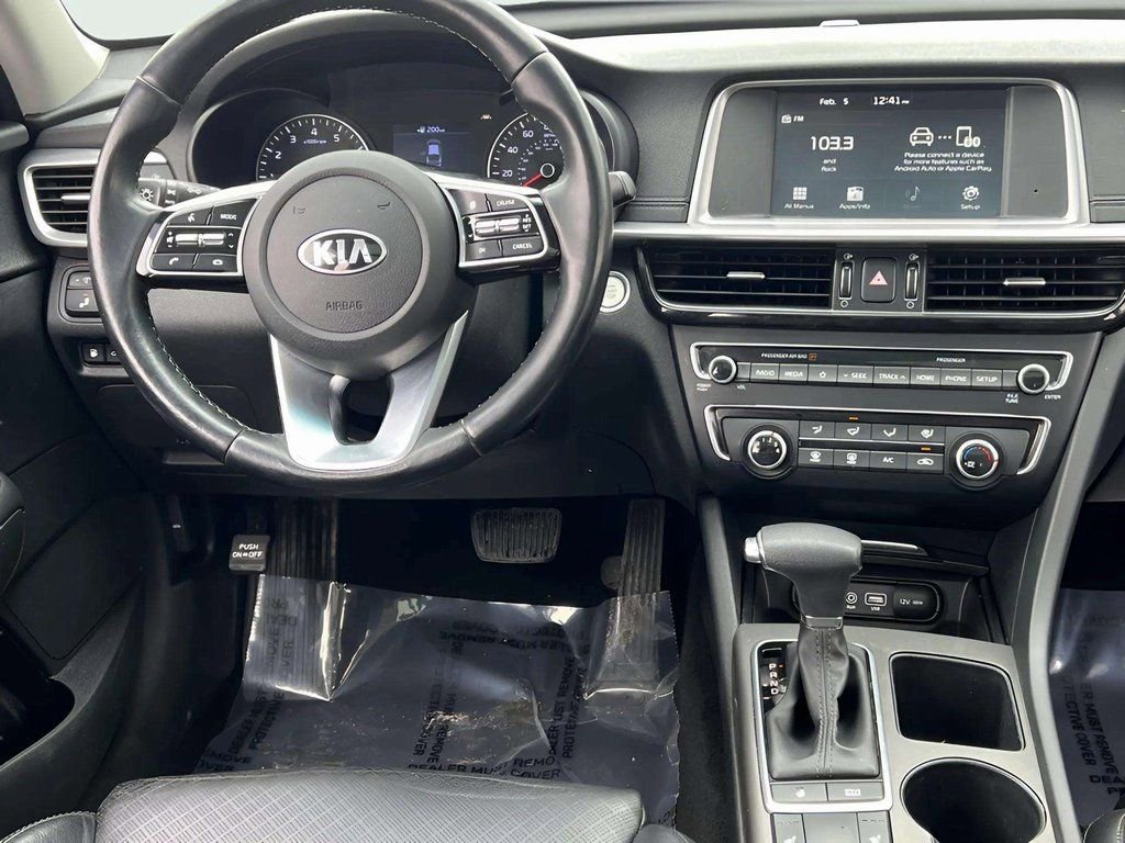 Used 2020 Kia Optima SE image 14