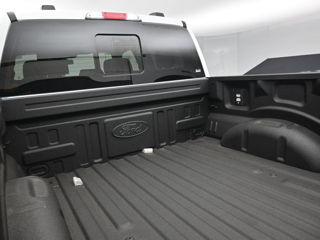 New 2025 Ford F150 Lariat w/ Equipment Group 502A High image 24