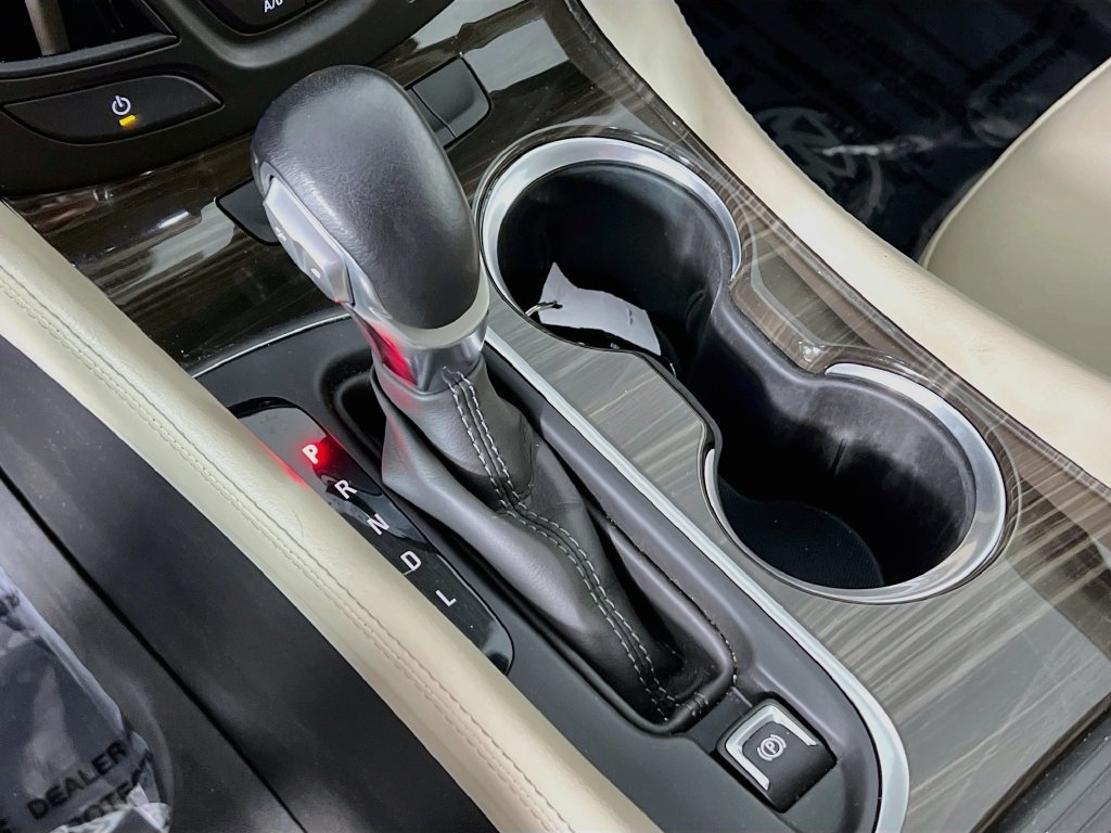 Certified 2020 Buick Envision Preferred FWD image 16