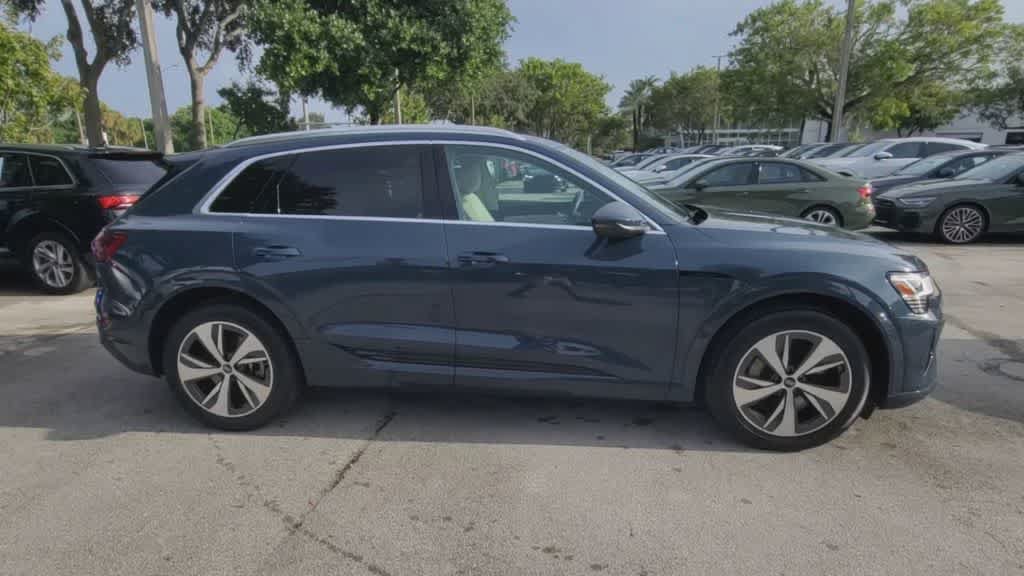 Certified 2024 Audi Q8 e-tron Premium Plus AWD/4WD image 9