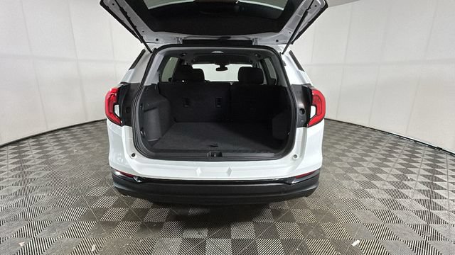 Used 2021 GMC Terrain SLE w/ Driver Convenience Package FWD image 27