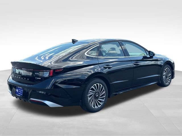 New 2026 Hyundai Sonata Limited FWD image 5