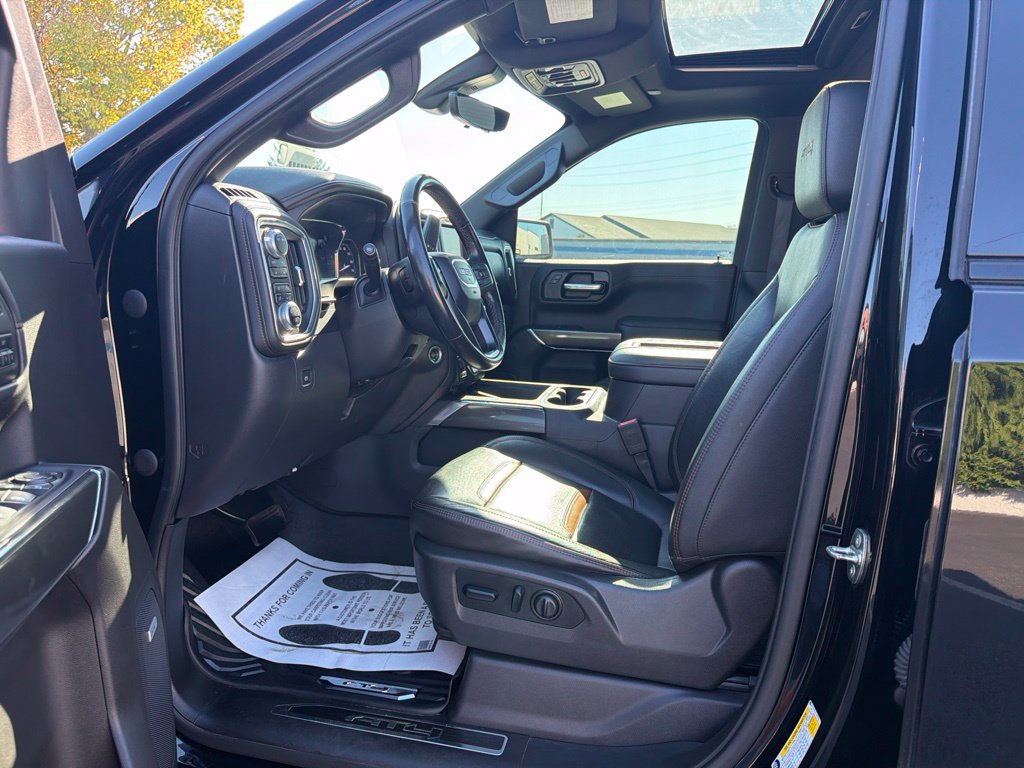 Used 2020 GMC Sierra 1500 AT4 w/ AT4 Premium Package AWD/4WD image 17