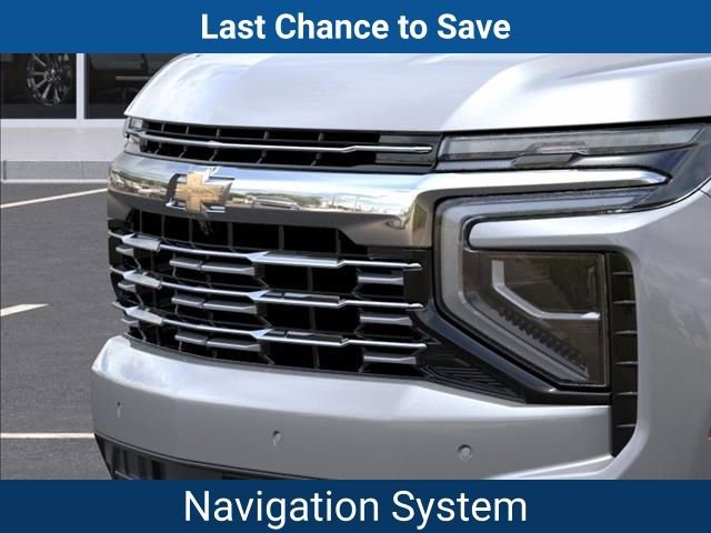 New 2025 Chevrolet Suburban Premier w/ Sun And Tow Package AWD/4WD image 15