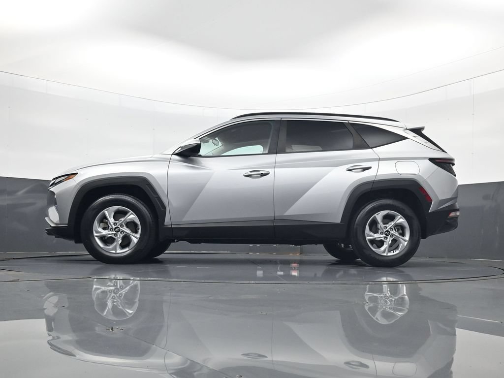 Certified 2022 Hyundai Tucson SEL w/ Cargo Package AWD/4WD image 29