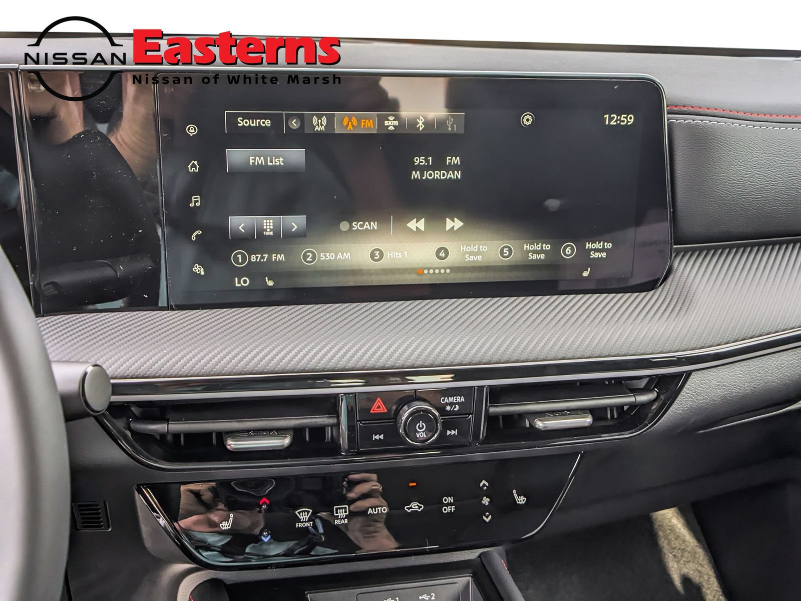 New 2025 Nissan Kicks SR w/ SR Premium Package AWD/4WD image 24