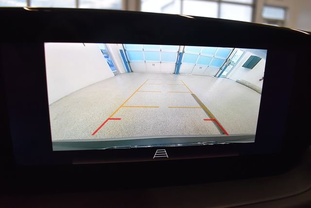 Used 2025 Buick Encore GX Preferred image 8