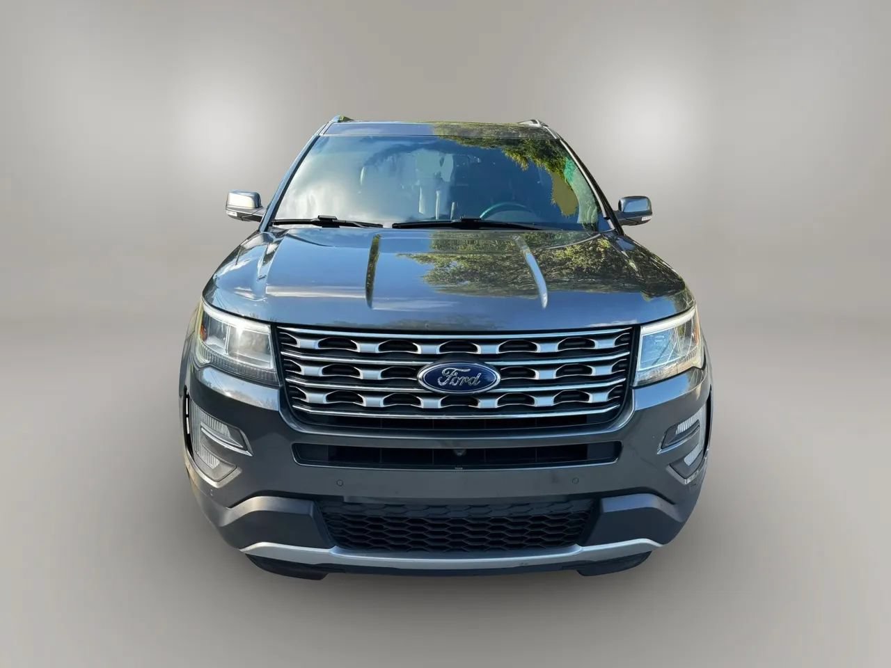 Used 2016 Ford Explorer Limited FWD image 3