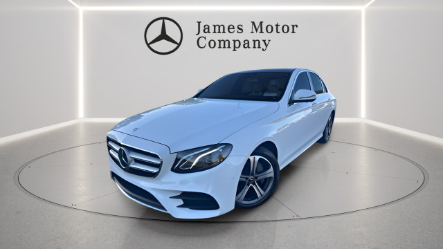 Used 2020 Mercedes-Benz E 350 4MATIC Sedan image 9