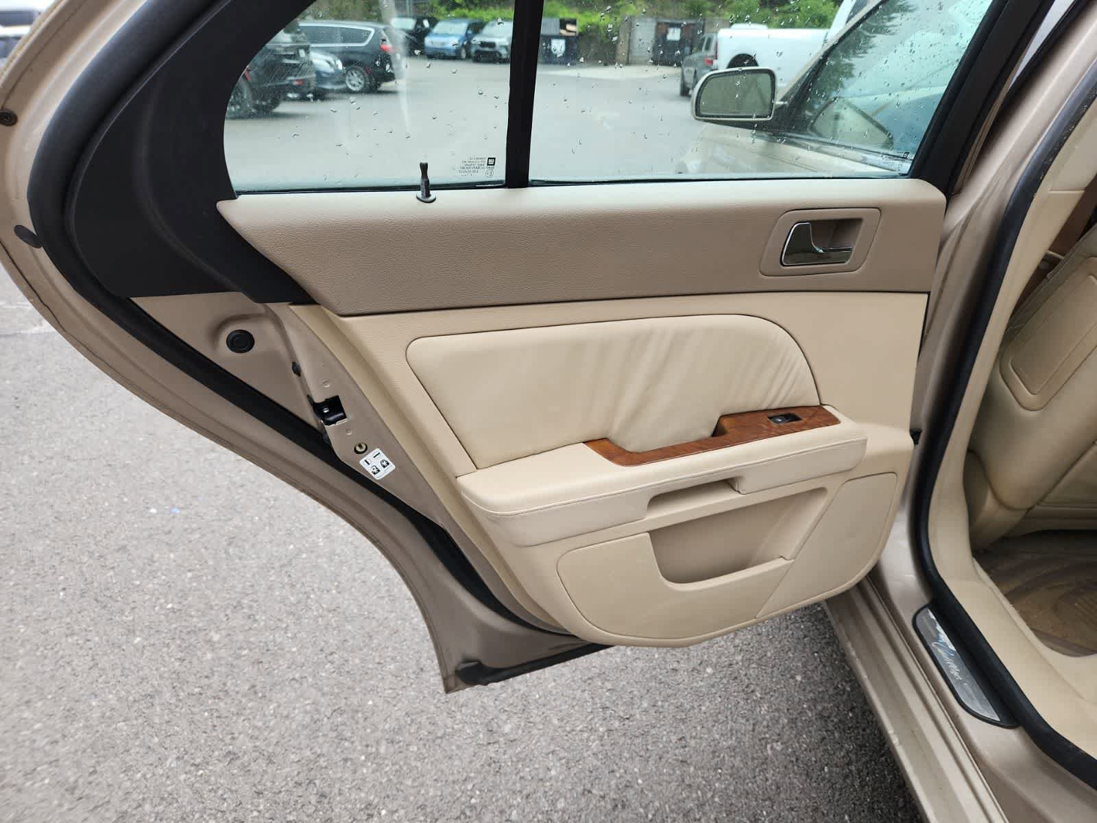 Used 2005 Cadillac STS V8 w/ Preferred Equipment Group AWD/4WD image 27