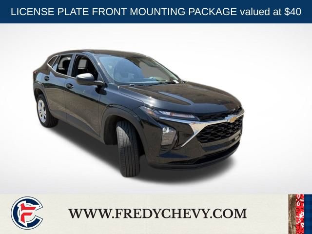 Used 2024 Chevrolet Trax LS FWD image 3