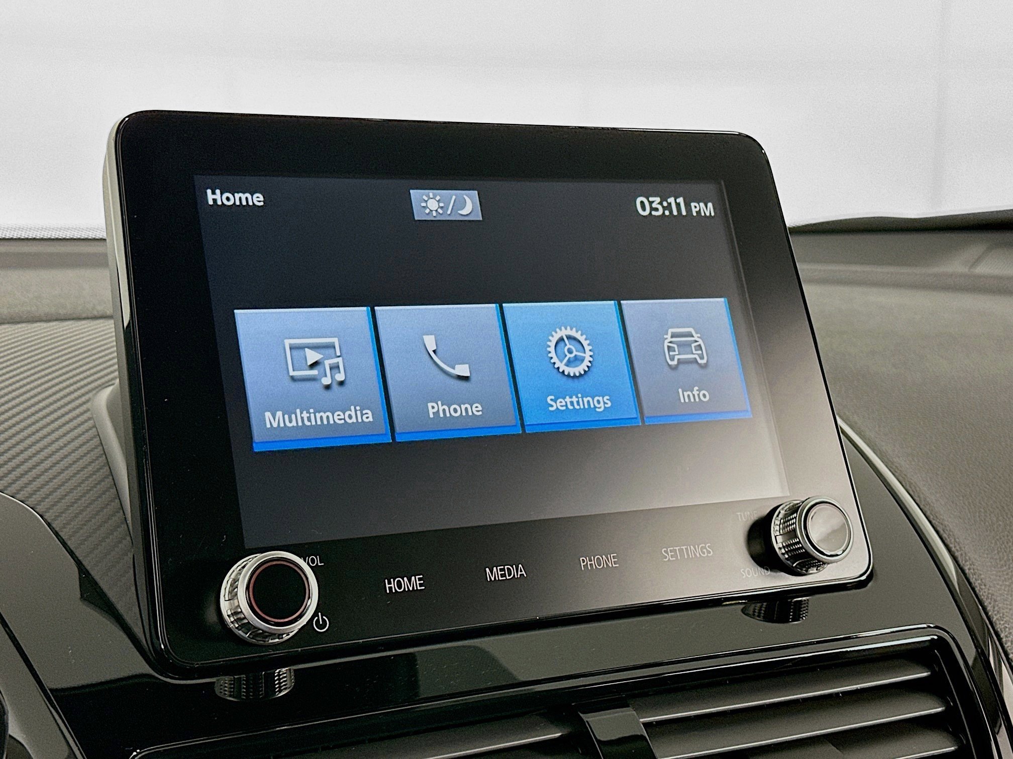 New 2024 Mitsubishi Eclipse Cross LE image 10