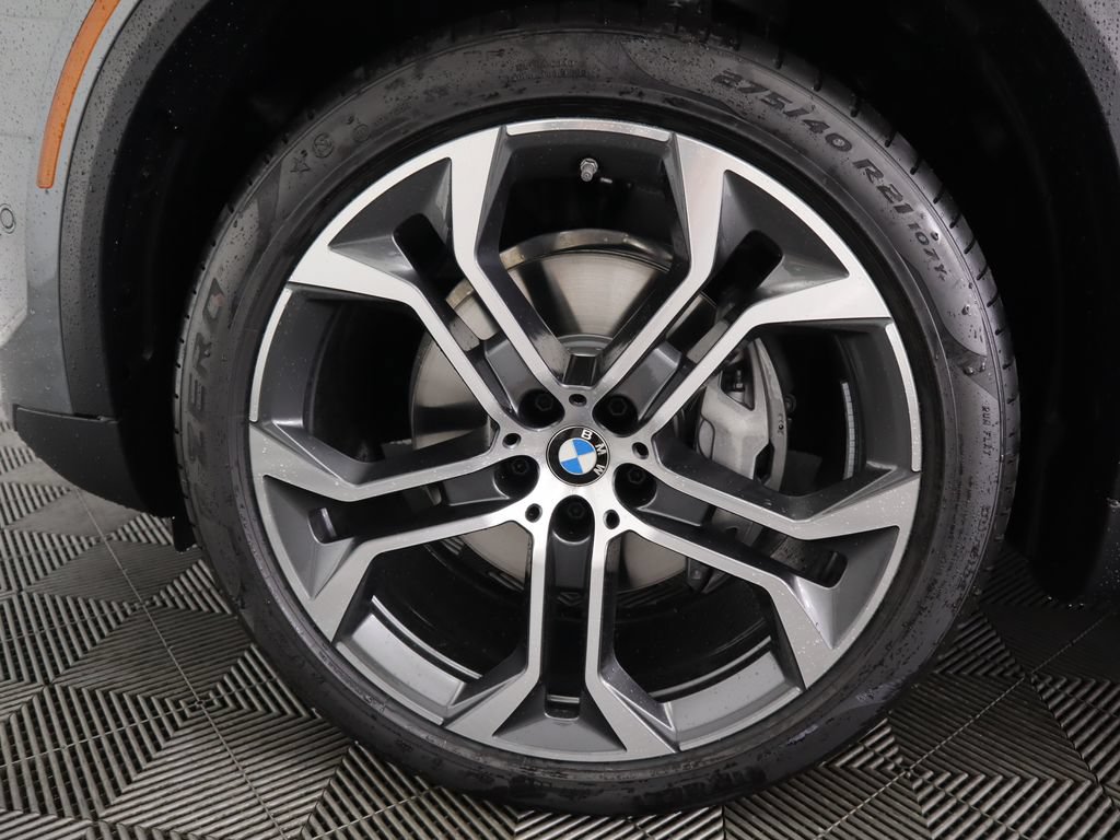 Certified 2026 BMW X5 xDrive40i AWD/4WD image 32