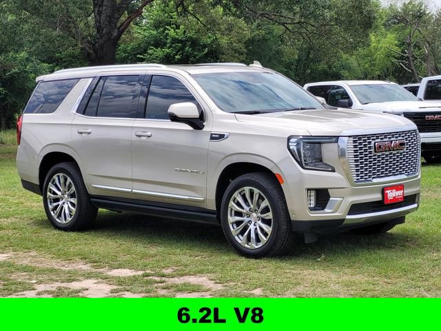 Used 2023 GMC Yukon Denali w/ Advanced Technology Package AWD/4WD image 3