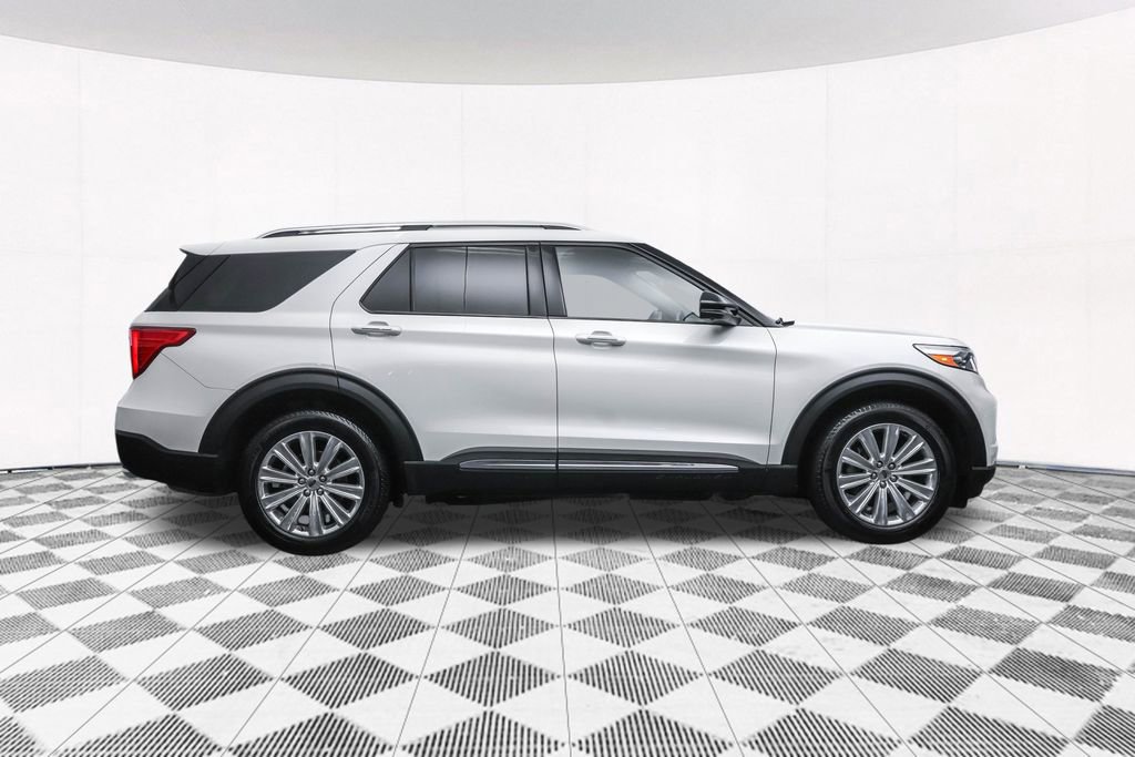 Used 2022 Ford Explorer Limited w/ Limited Technology Package image 40