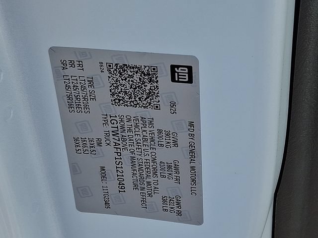 Used 2025 GMC Savana 2500 w/ Driver Convenience Package RWD image 26