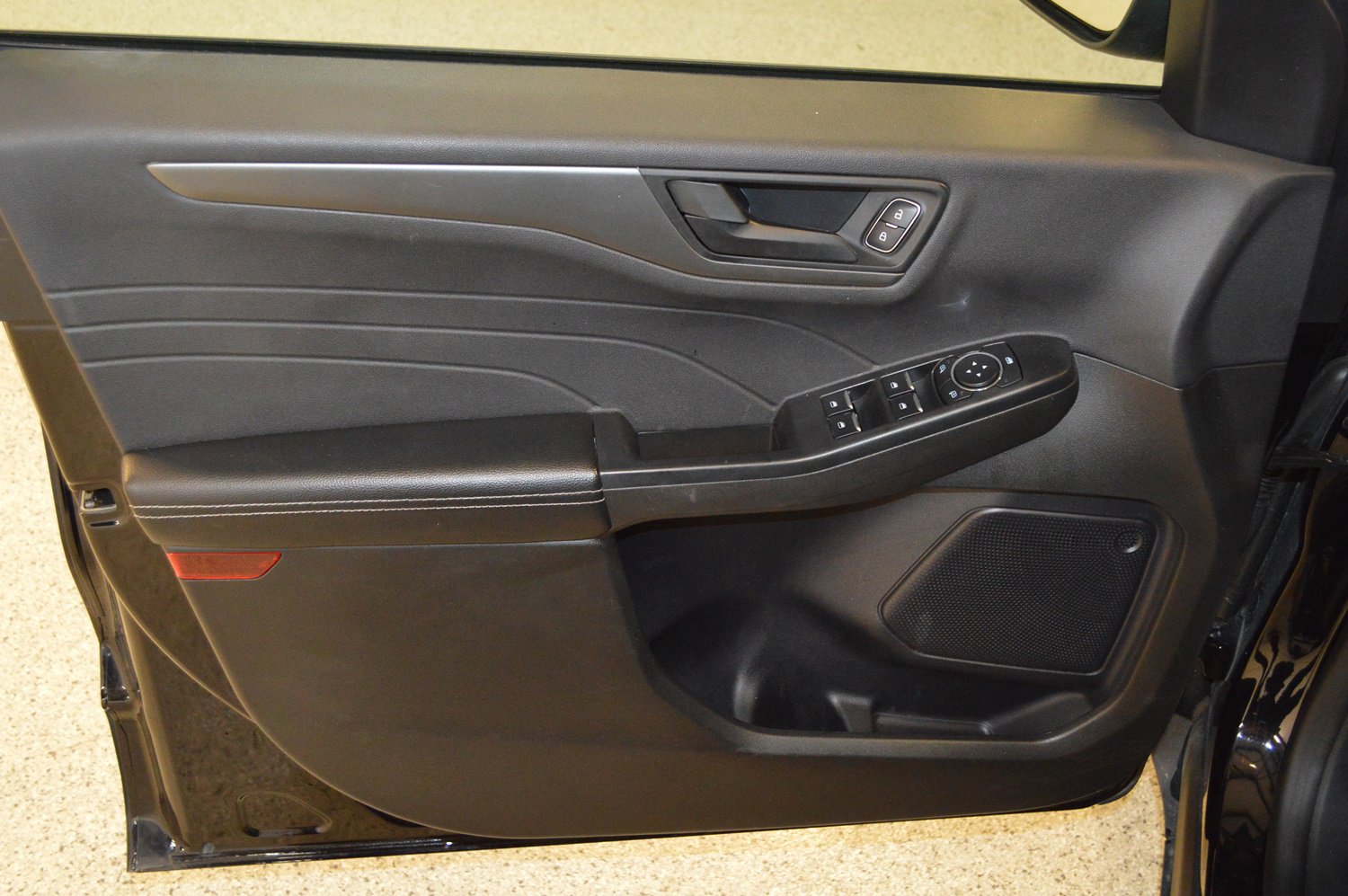 Used 2024 Ford Escape Active image 14