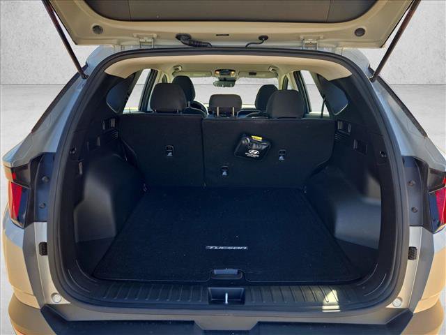 Used 2024 Hyundai Tucson SE FWD image 6