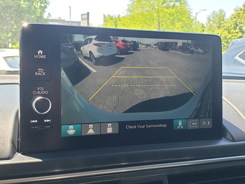Used 2025 Honda Pilot EX-L image 25