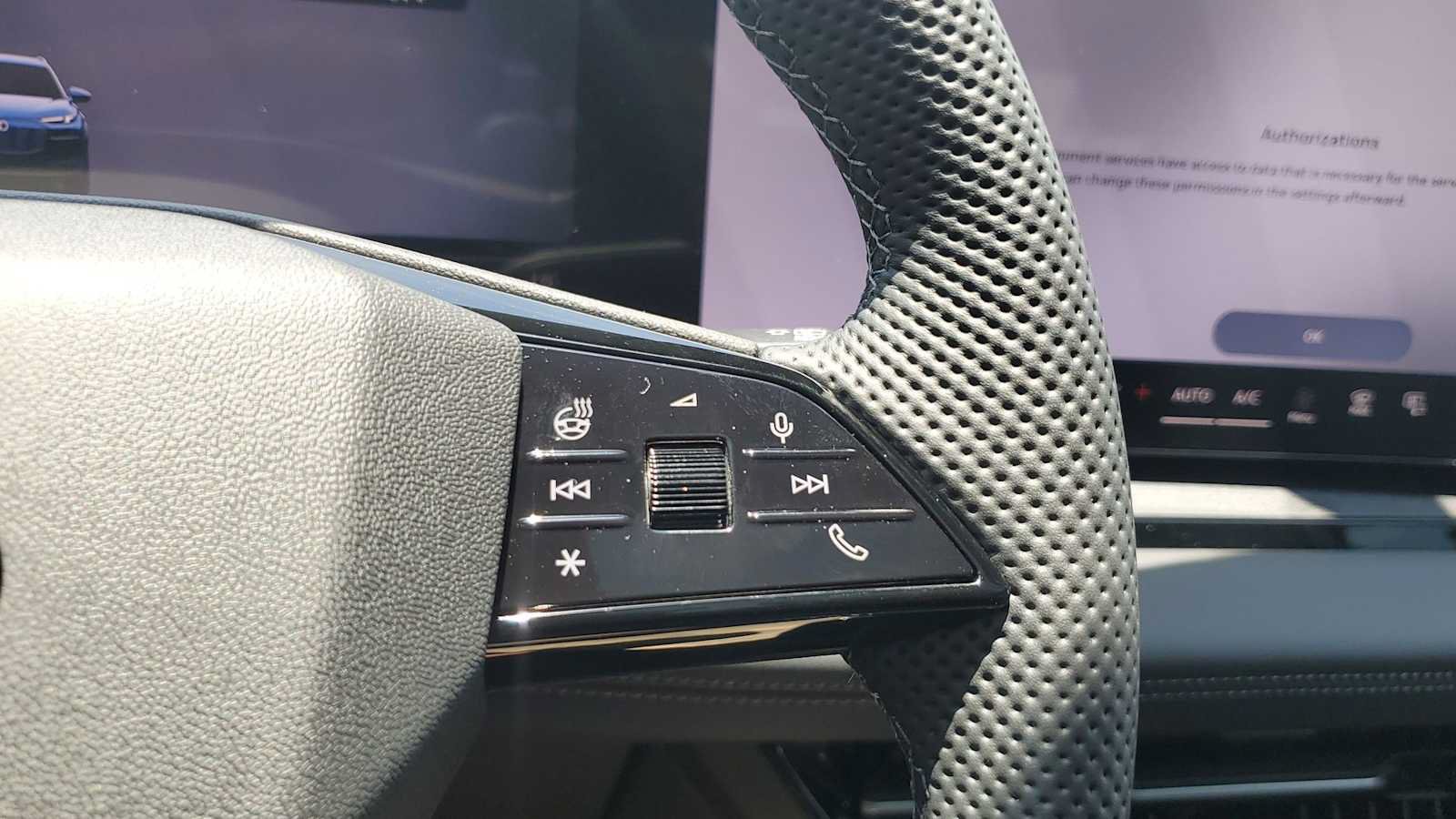 New 2027 Audi SQ6 e-tron Premium Plus AWD/4WD image 24