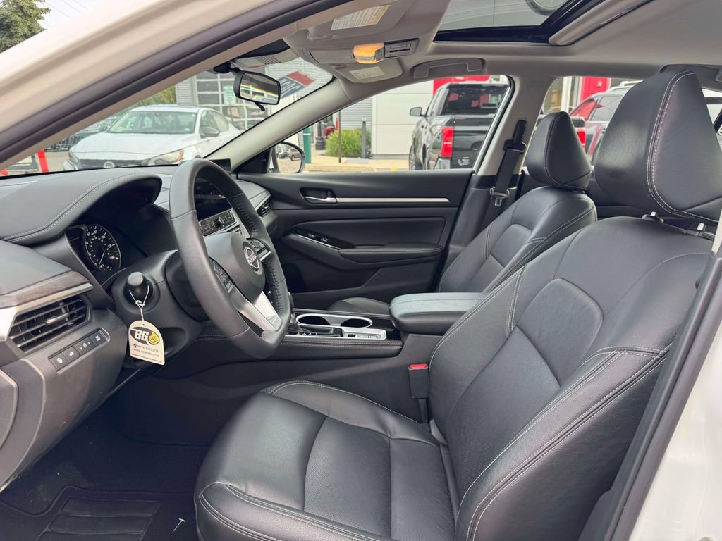 Certified 2025 Nissan Altima 2.5 SL FWD image 14