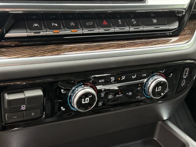 New 2026 GMC Sierra 1500 Elevation w/ Elevation Premium Package AWD/4WD image 19