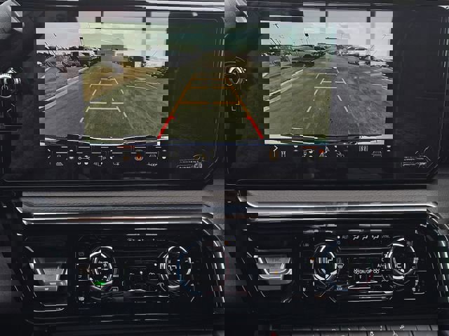 New 2026 GMC Sierra 2500 Denali w/ Denali Reserve Package AWD/4WD image 14