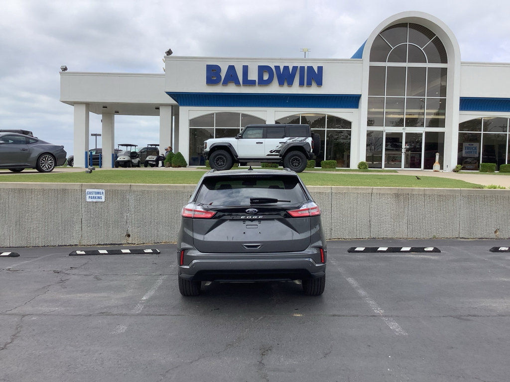 Used 2024 Ford Edge ST-Line image 6