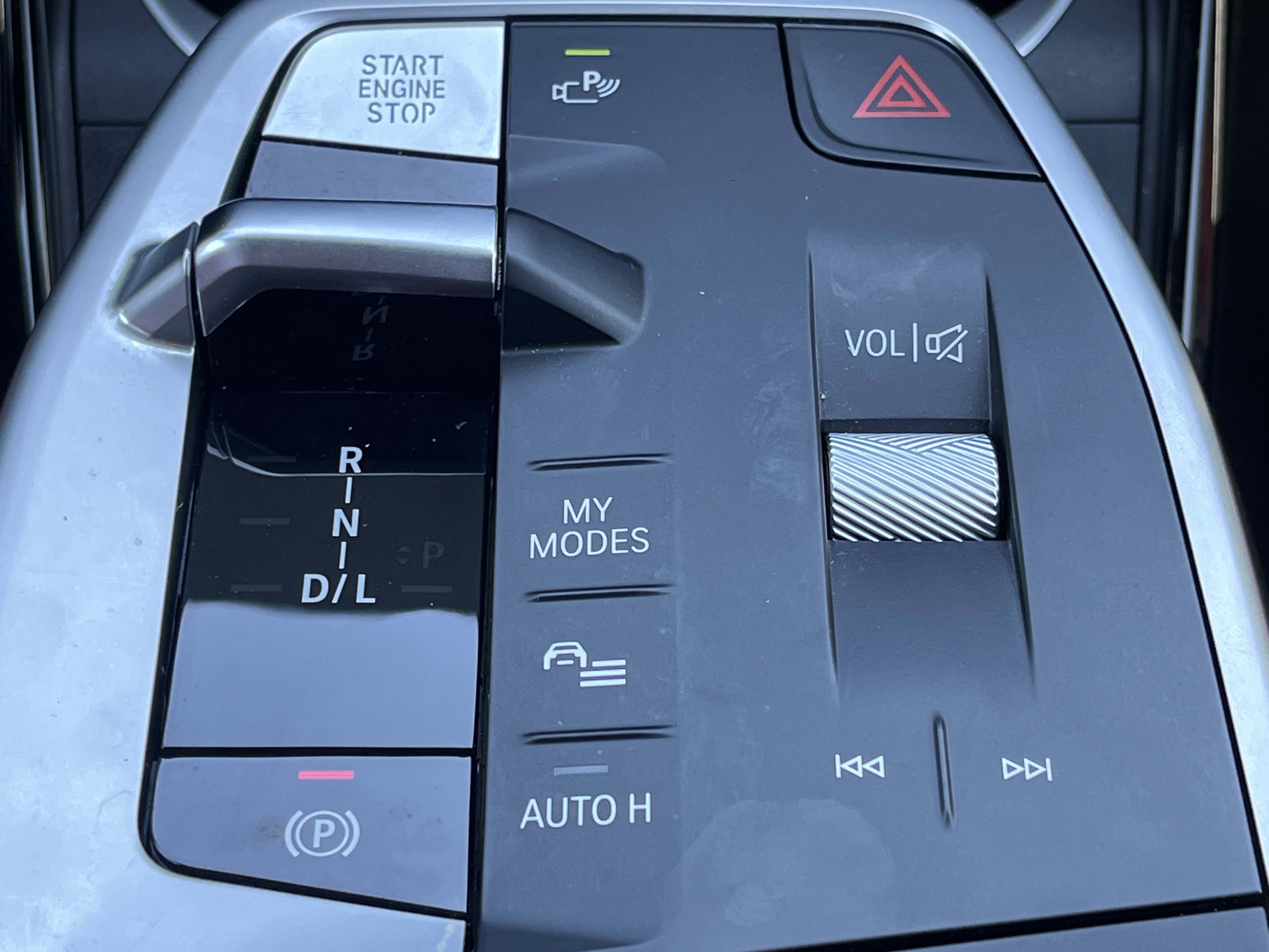 Used 2025 BMW X1 xDrive28i w/ Convenience Package AWD/4WD image 7